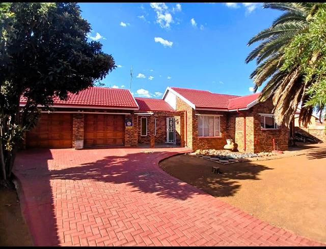 3 BEDROOM HOUSE SOLD IN WALDRIFT